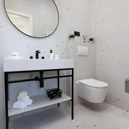 Feel Good In Old Town Apartman