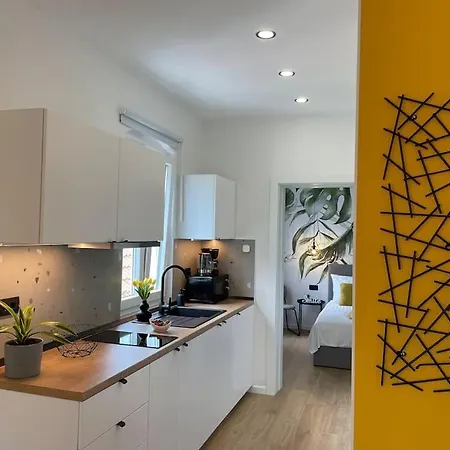 Feel Good In Old Town Apartman
