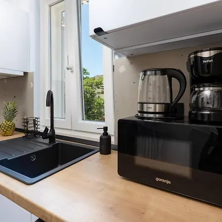 Feel Good In Old Town Split