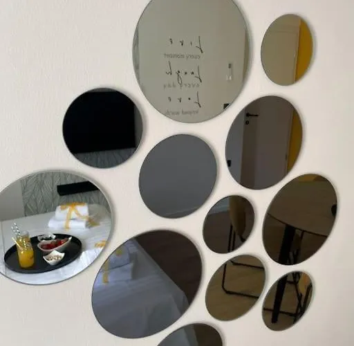 Feel Good In Old Town *