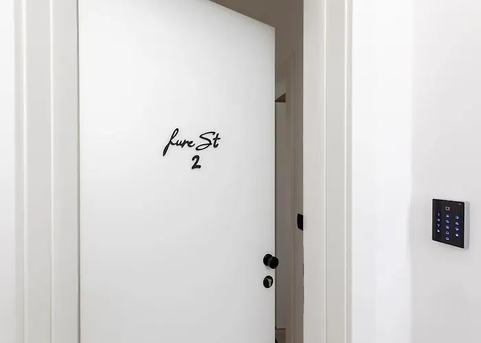 Feel Good In Old Town Split