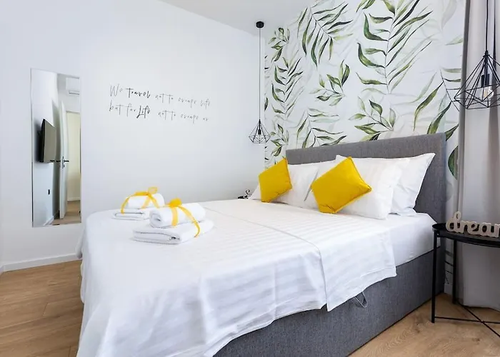 Feel Good In Old Town Apartment Split